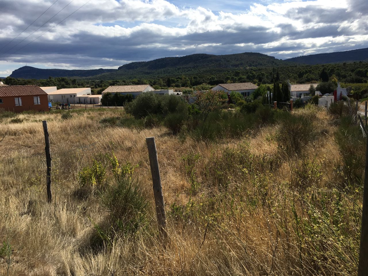 Photos du terrain : 1 500 m
<br />
Vue sur nos chres corbires