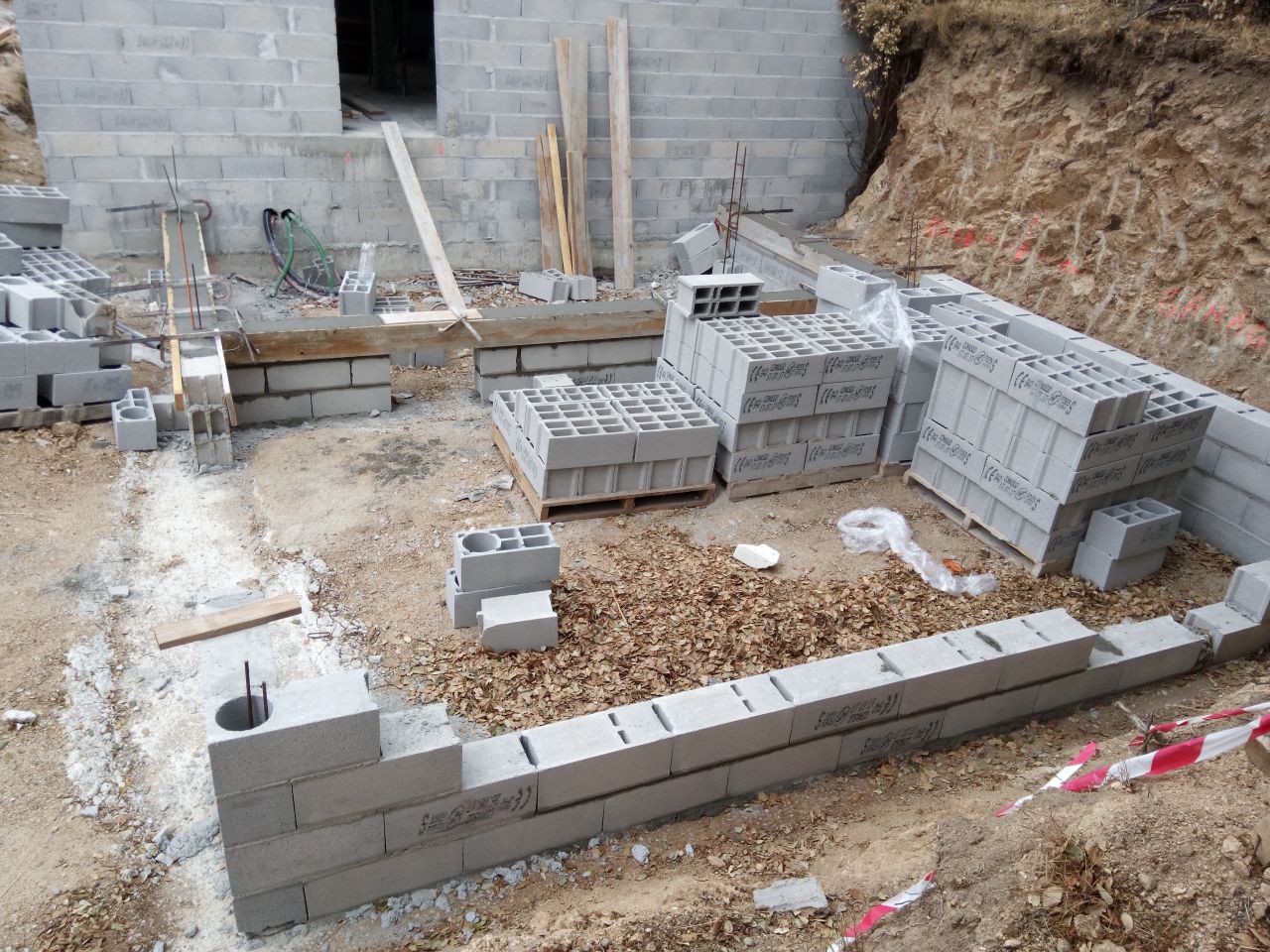 reprise des travaux du garage atelier