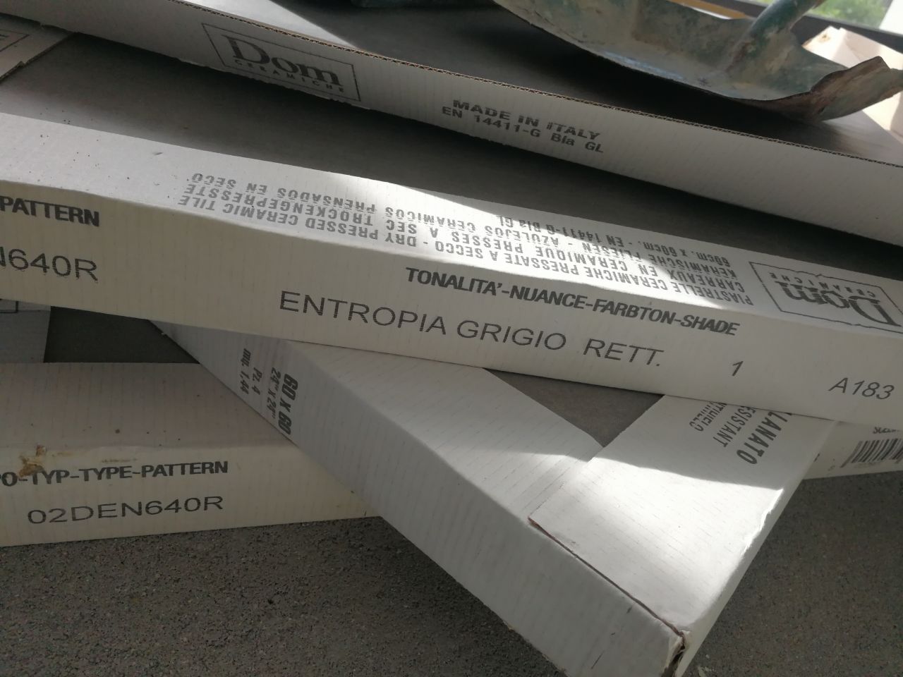 Carrelage 60*60 de chez CASA Entropia Grigio