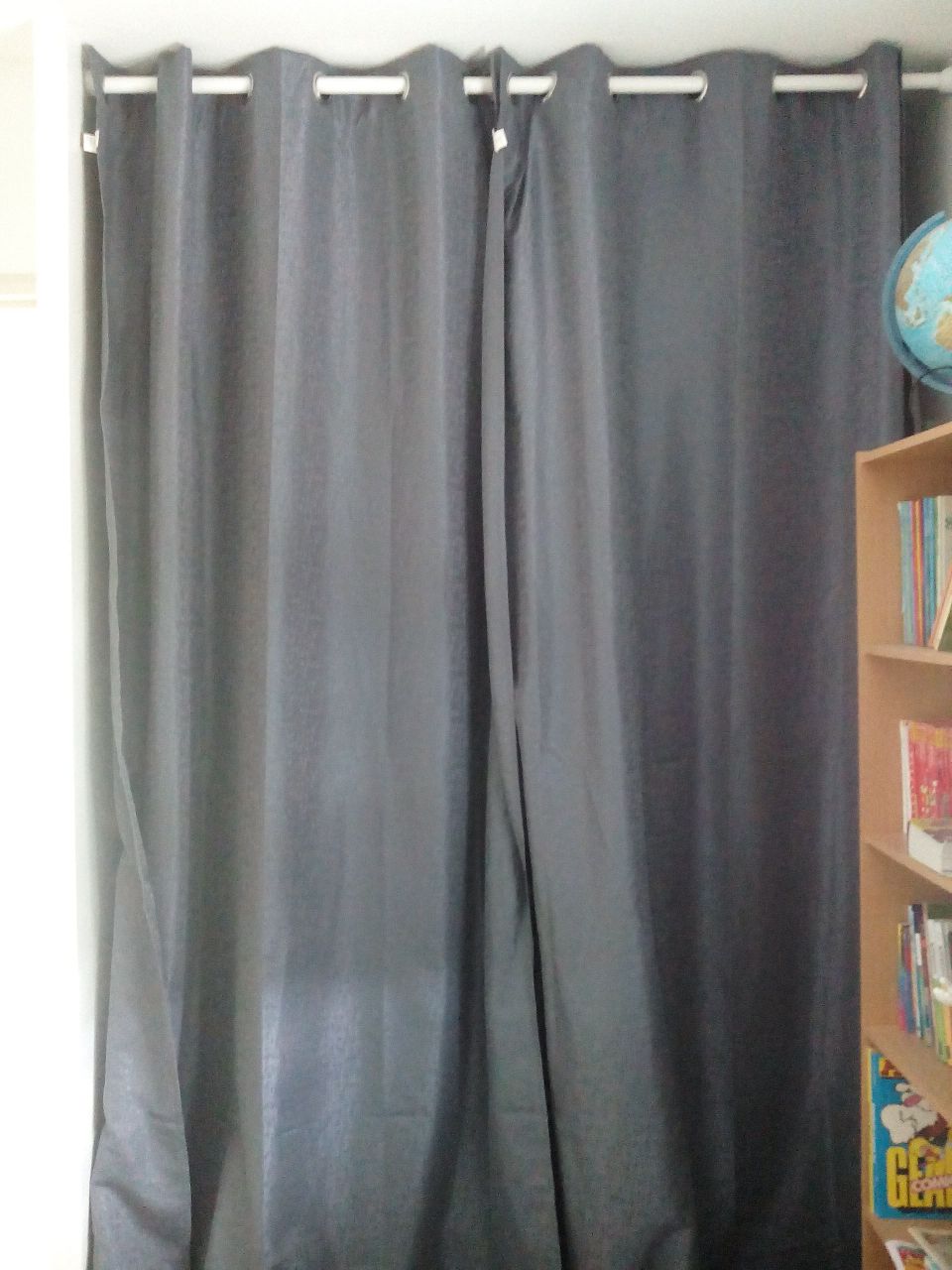 Rideau du placard de la chambre de mon fils