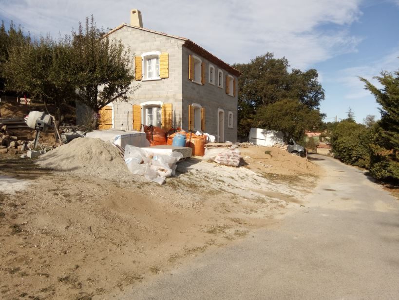vue de la bastide coté route