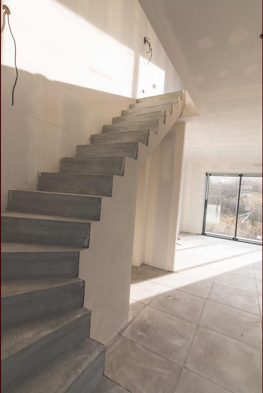 Escalier béton brut