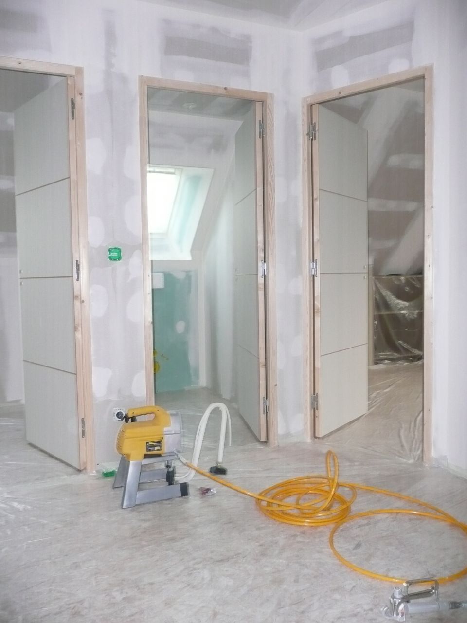 début peinture à l'airless