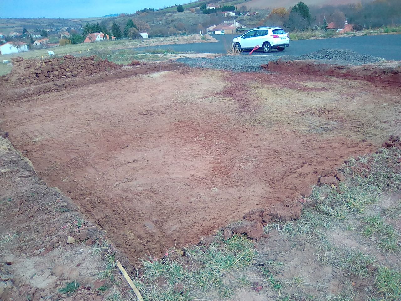 Et voilà le plateau pour les fondations.