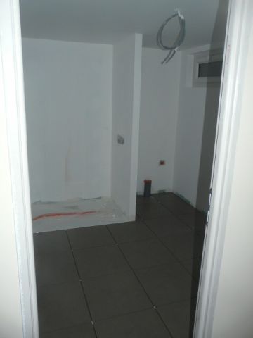 Carrelage salle d'eau sous-sol