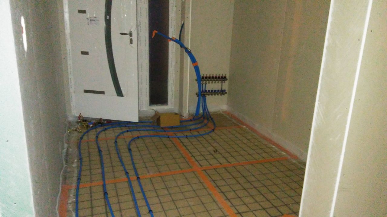 début du plancher chauffant