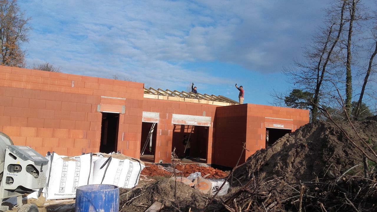 Finition de la charpente toit plat et deux pans