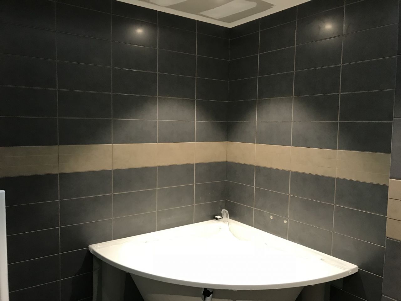 Faïence anthracite et marron glacé Decoceram