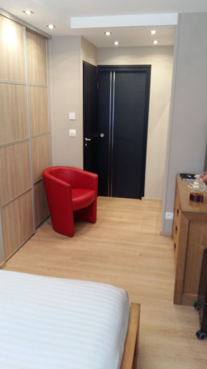 notre chambre enfin terminée.... sans fuite au plafond...