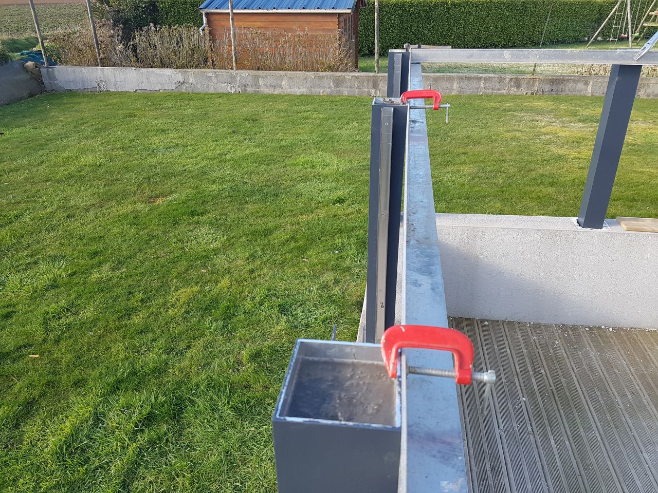Aménagement du muret autour de la terrasse