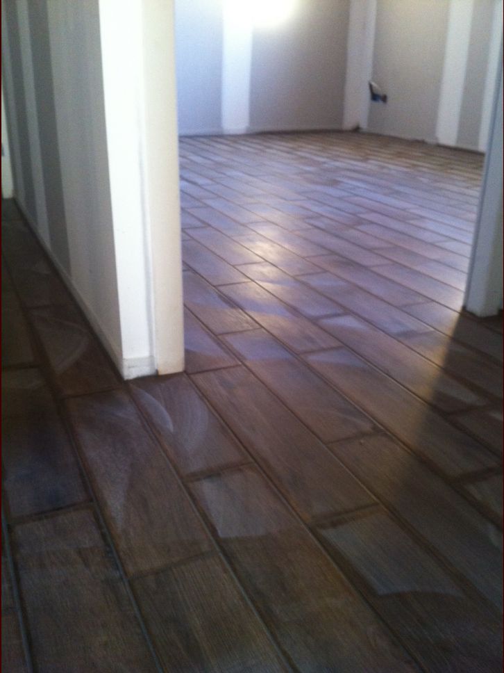 Début carrelage étage