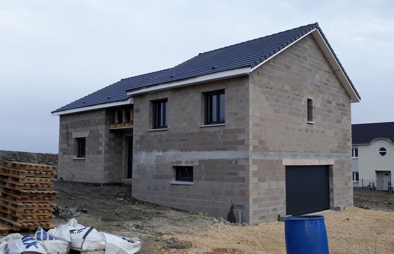 Vue facade nord-ouest + pignon