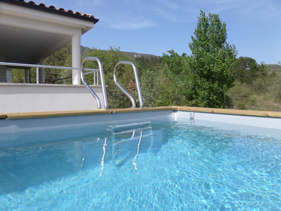 Vue depuis la piscine