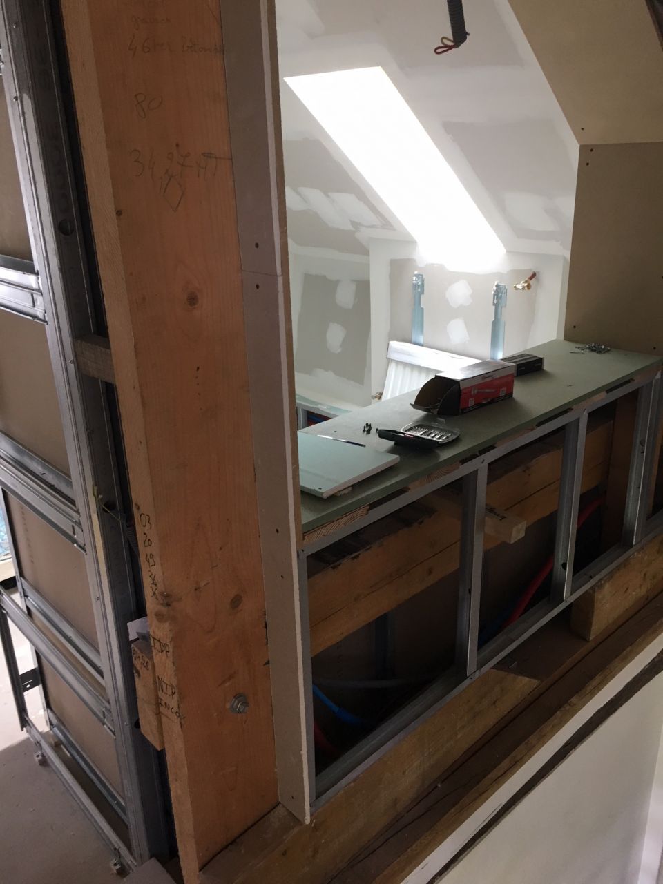 cage d'escalier, future verrière sur la gauche