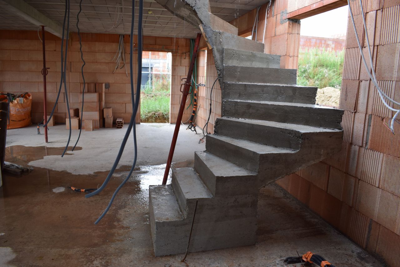 Escaliers sans le coffrage