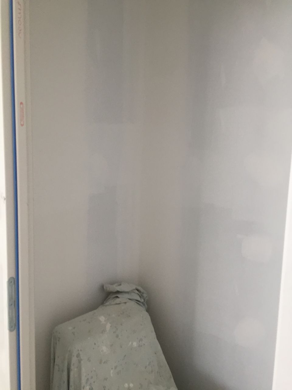 Sous couche peinture WC