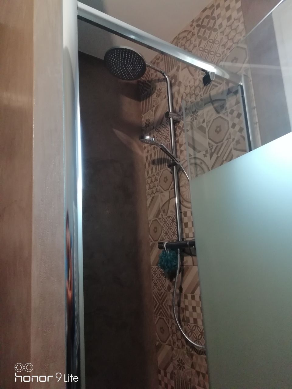Aménagement de notre salle de douche privative, enfin !