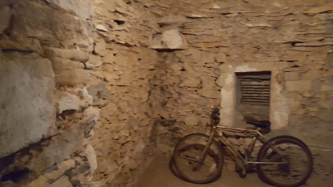 Capitelle pour une future cave  vin