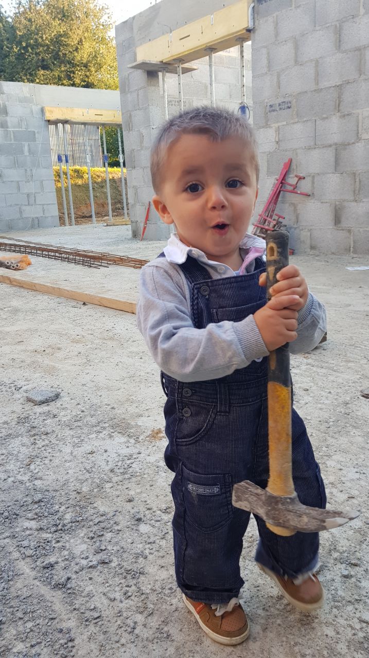 Mon petit chat sur le chantier !! Maonnerie du 27/09/2018