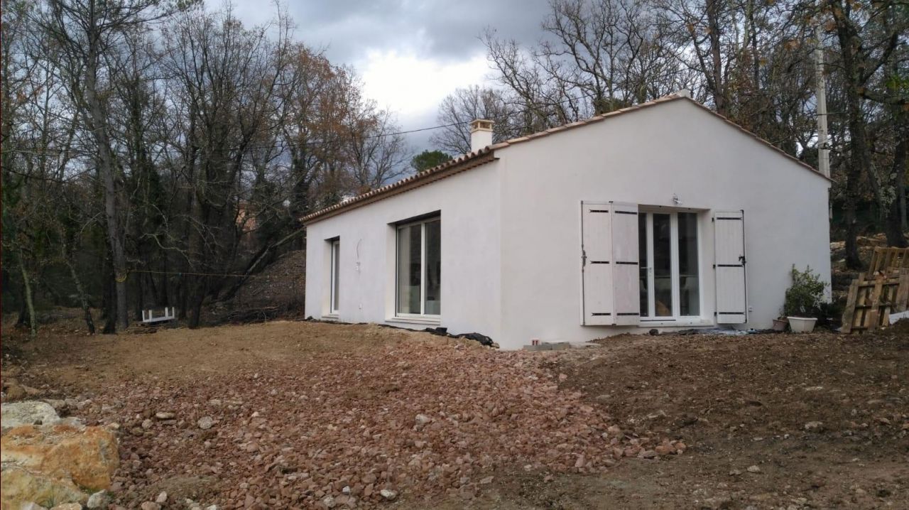 vue de l"extérieur...