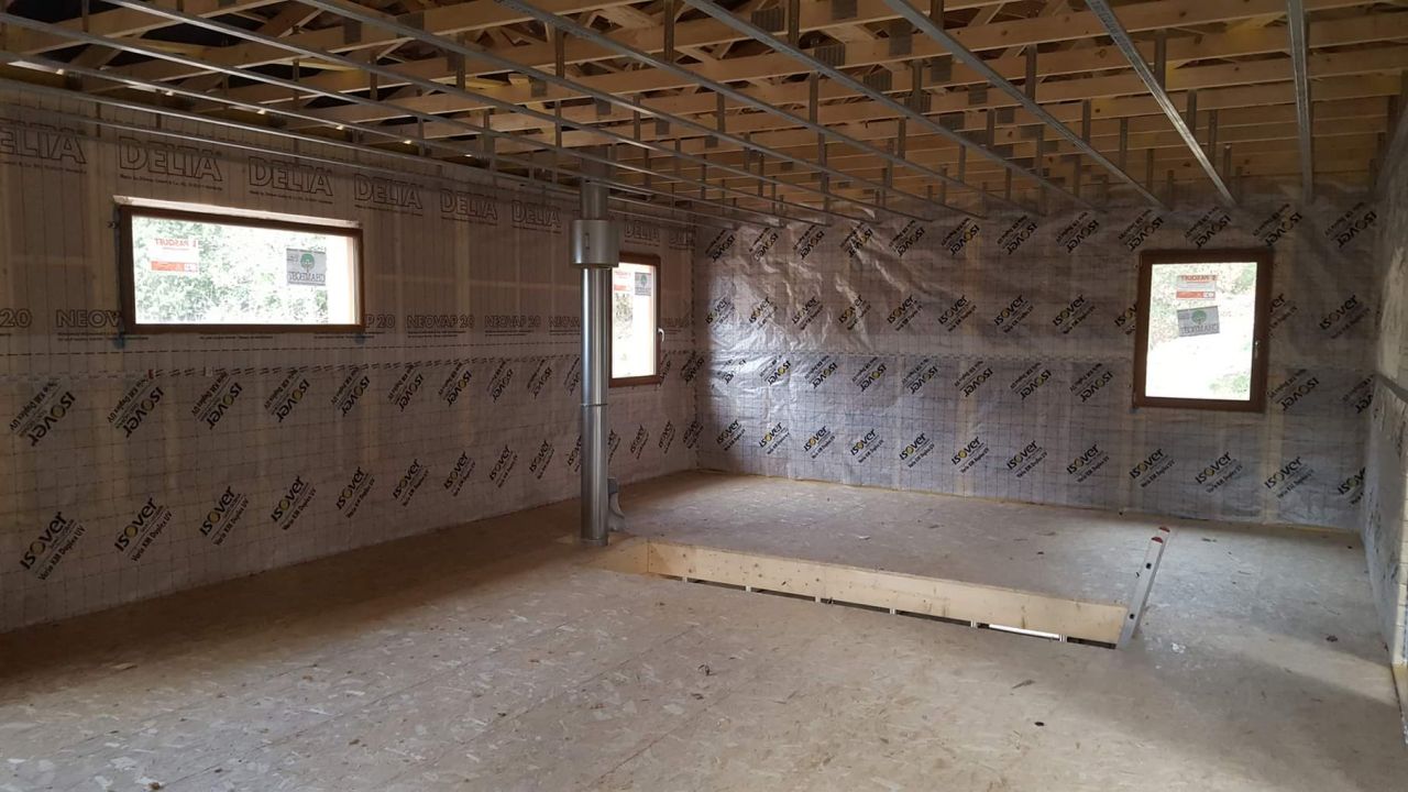 chambres et couloir + Salle de bain
