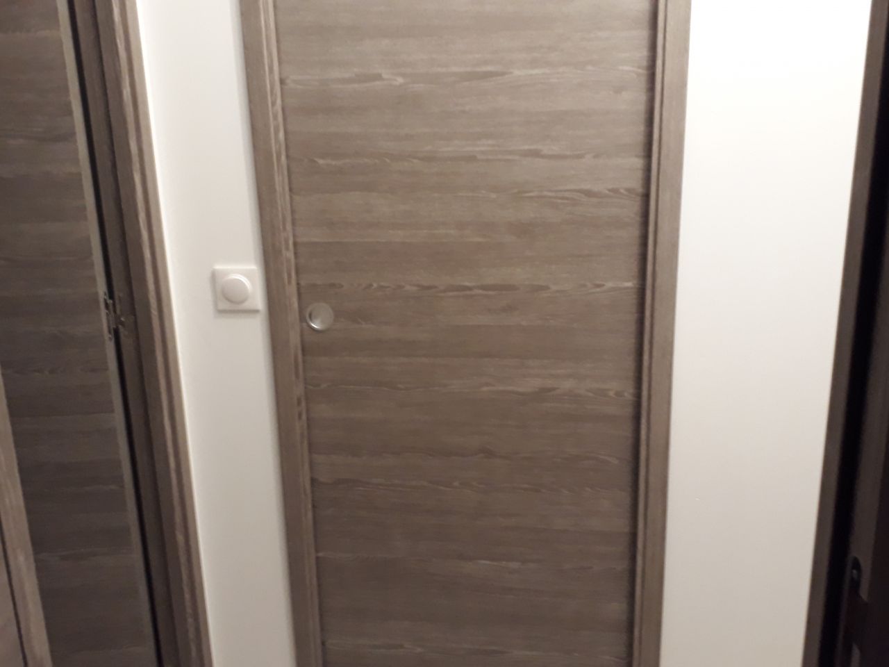 porte interieure (rozières - modèle FUJI - porte fin de chantier)