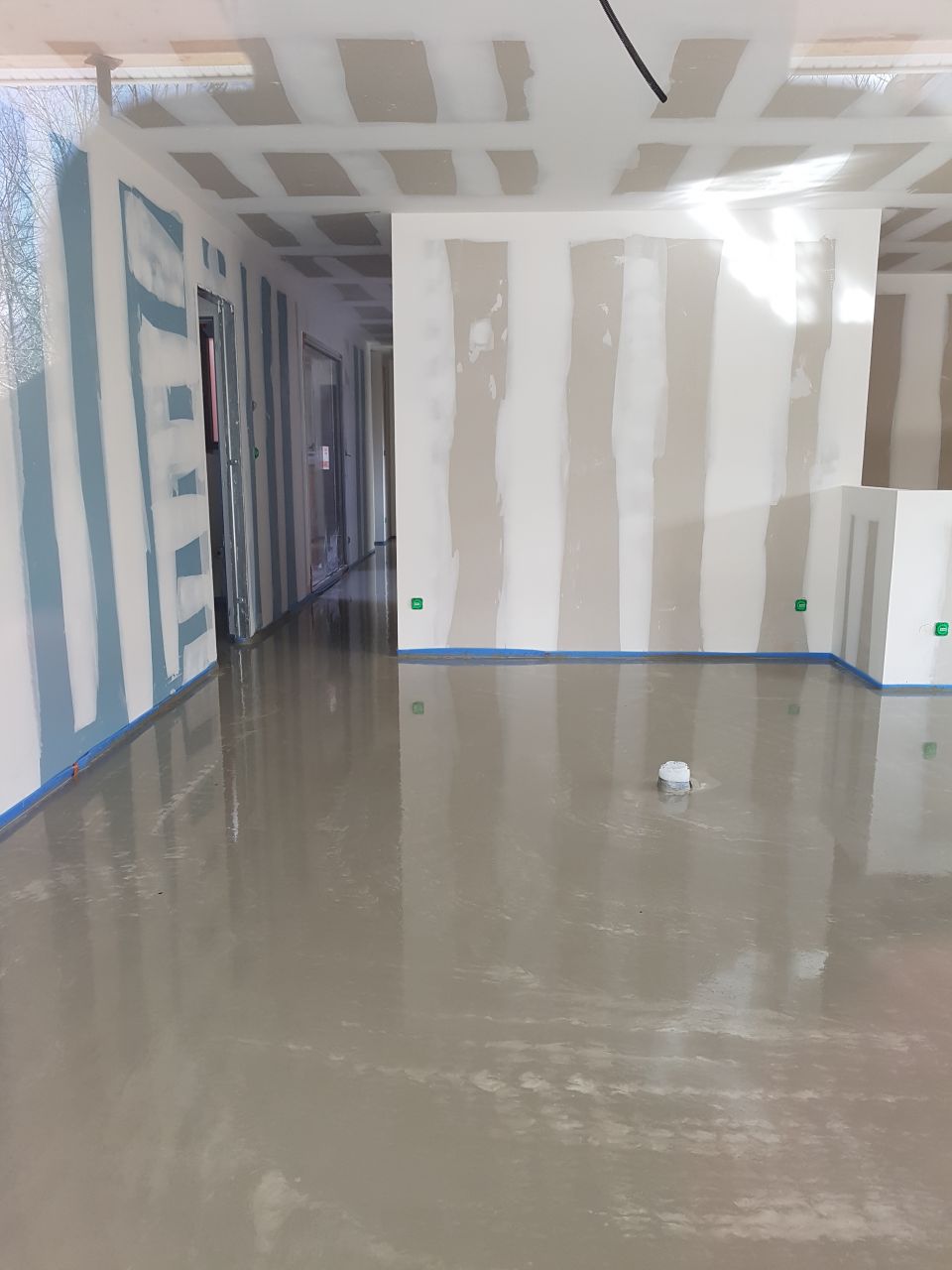 Chape liquide coulée