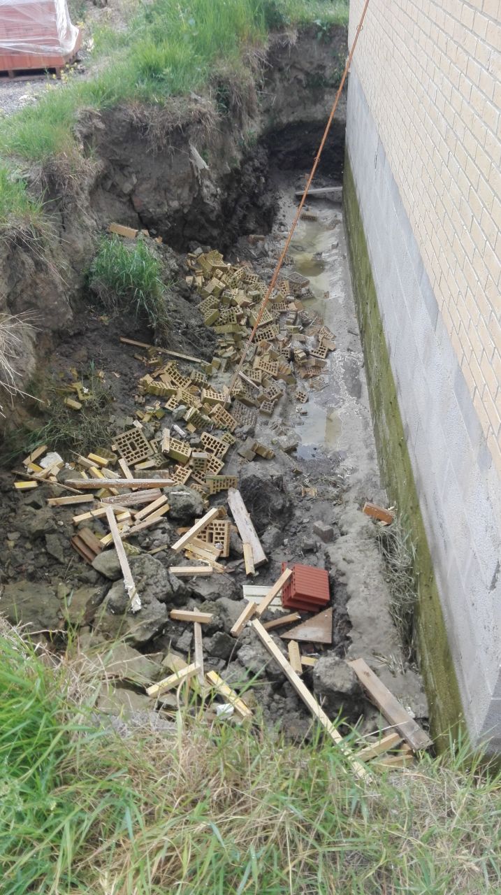 pompage en vue des travaux de drainage