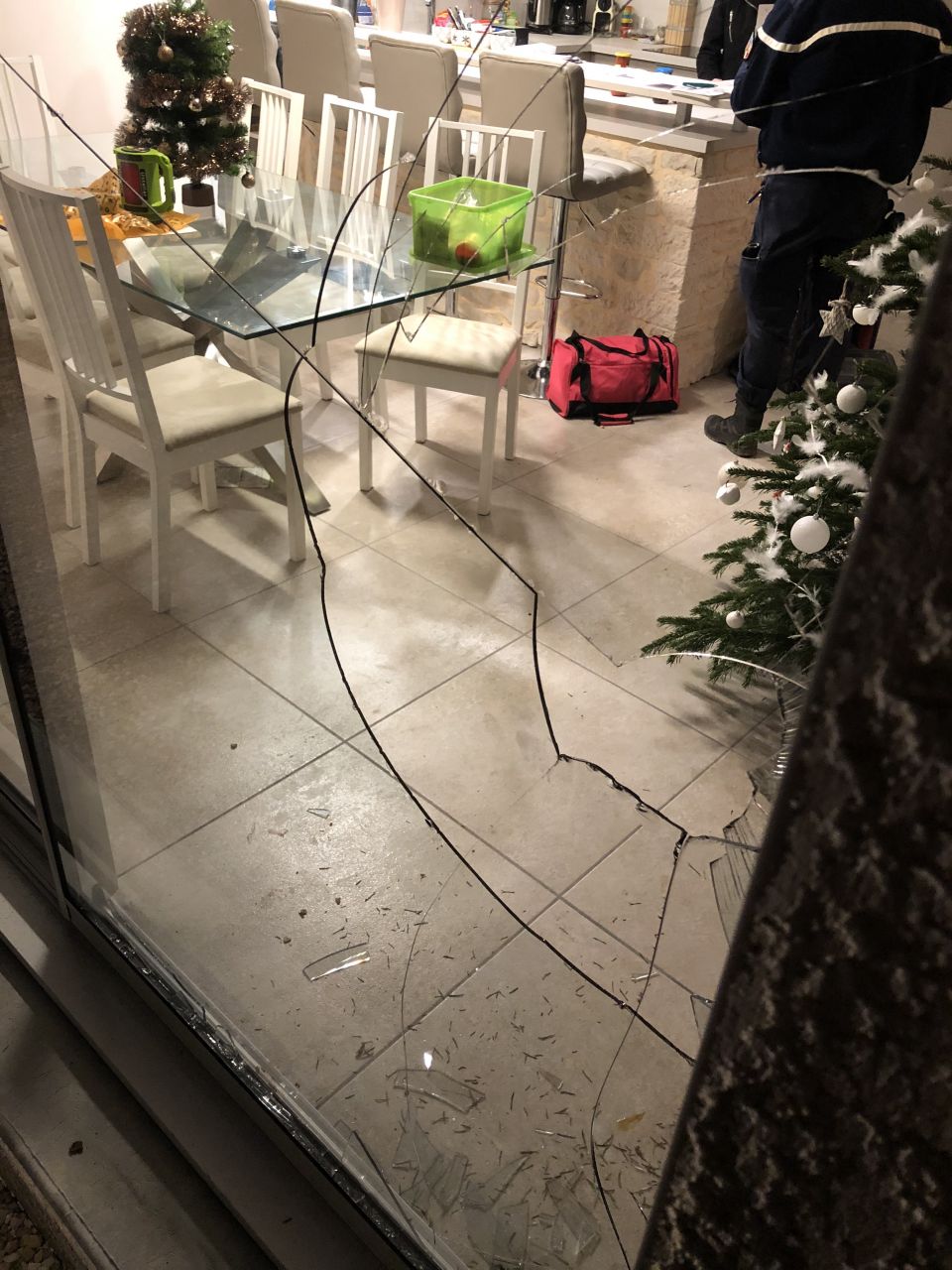 Ma pauvre baie vitrée ^^