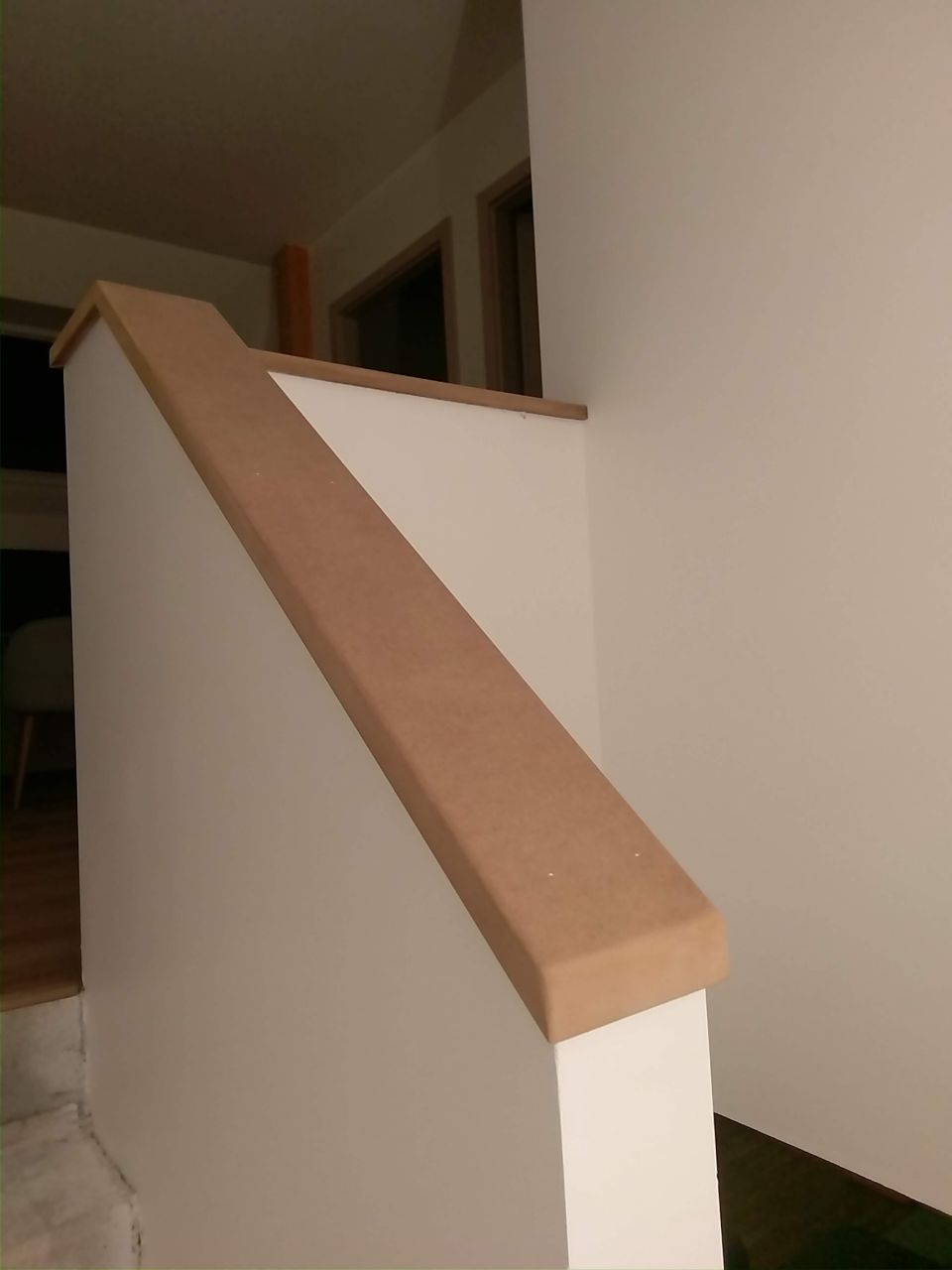Pose de la finition MDF escalier