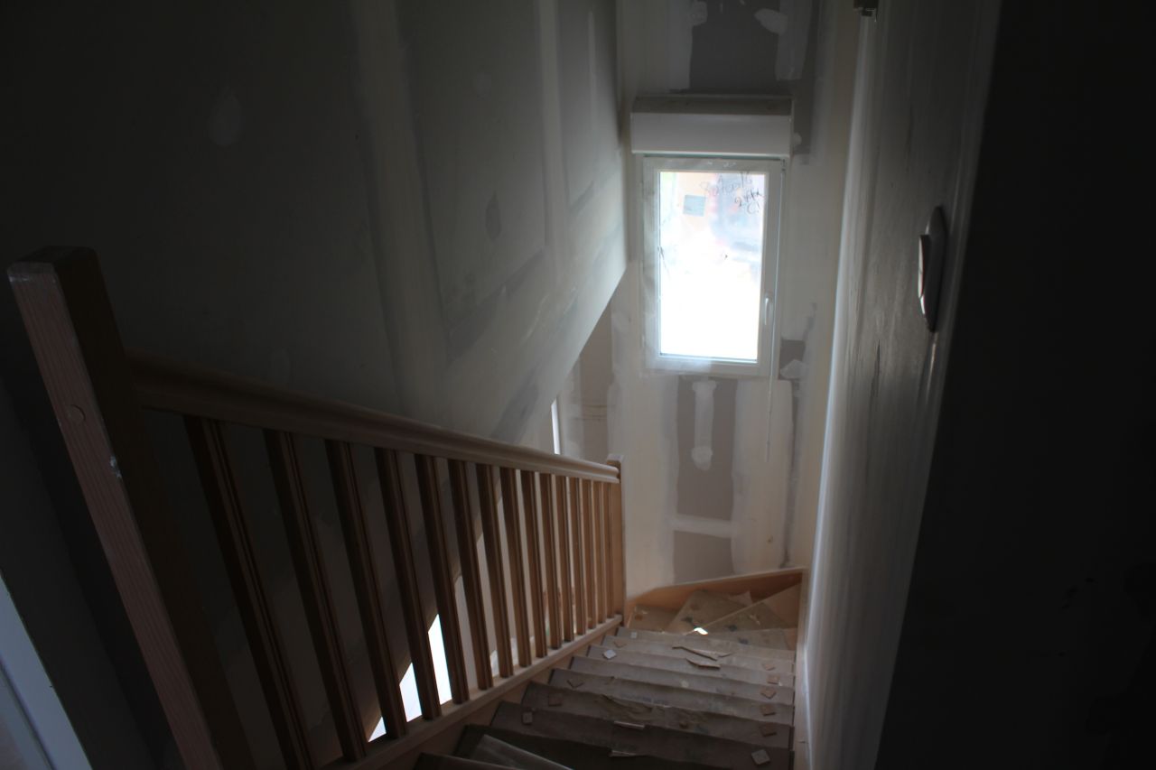 - Visite de pré-réception -
<br />

<br />
Haut de l'escalier (escalier de base dans le CCMI)