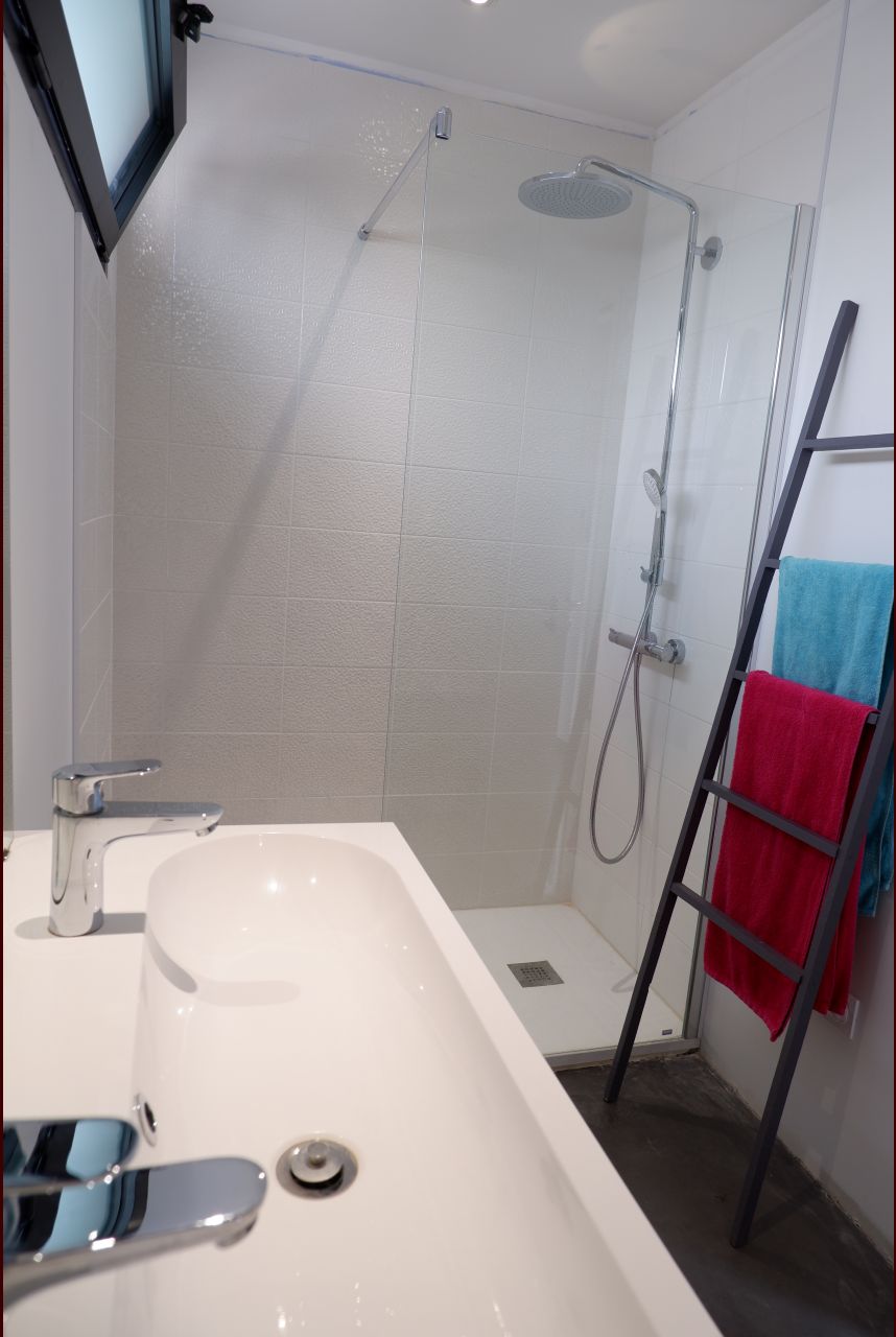 sde des filles côté douche