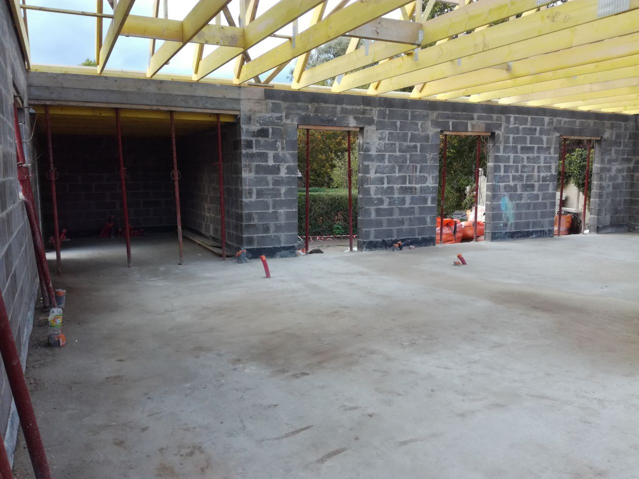Charpente J2 - chantier déblayé