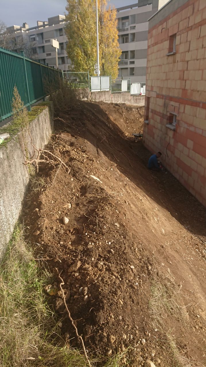 fin de la remise en place des terres