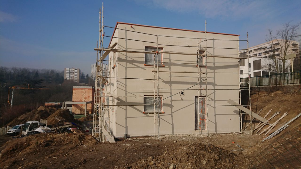 Première couche enduit facade