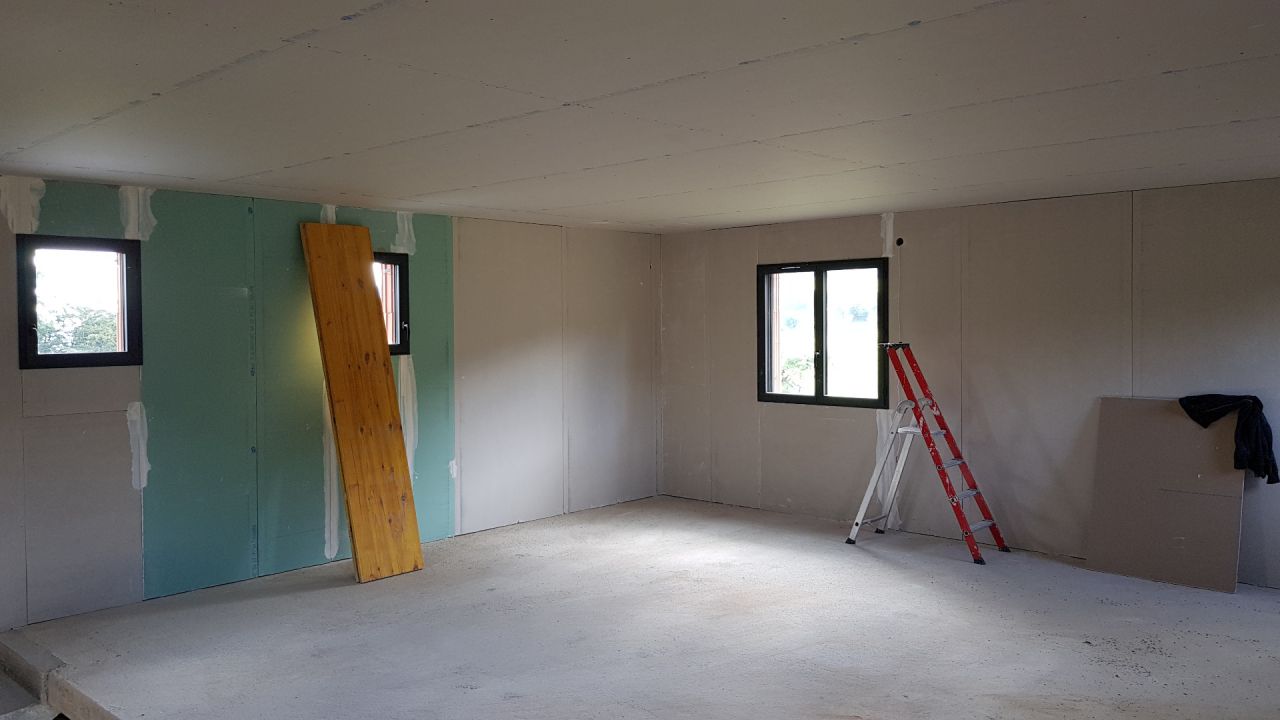 J111 - Placo isolation murs + plafond étage