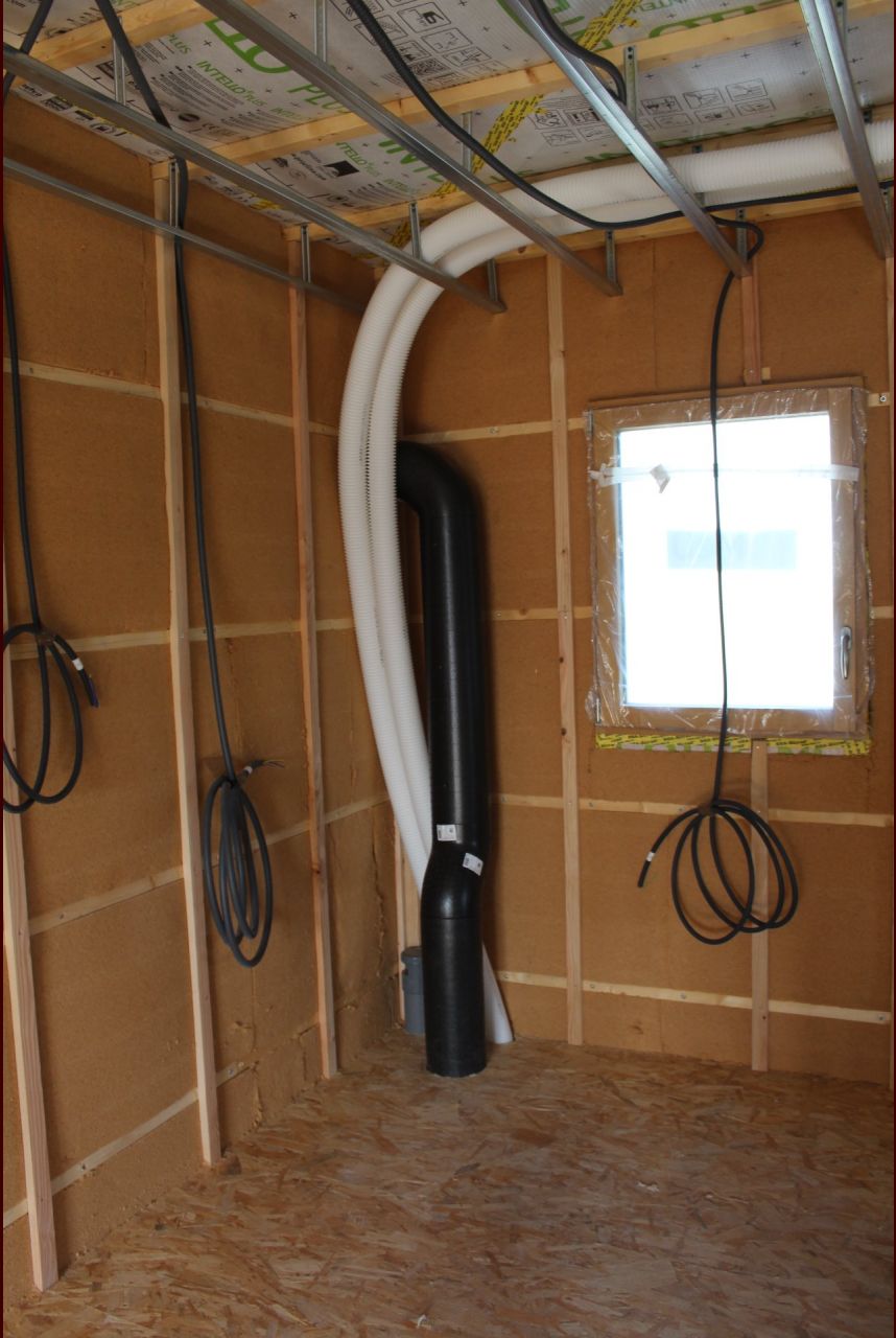 VMC étage, sortie air vicié et aspiration SDB WC