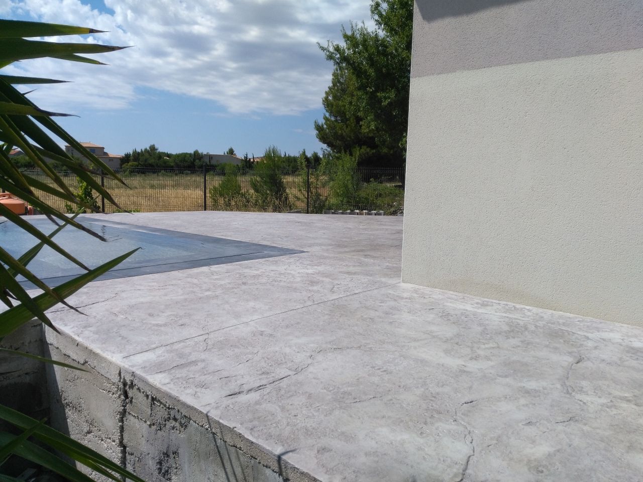 aspect béton marqué fini