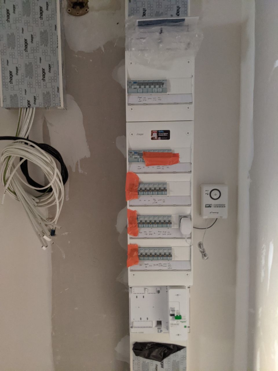électricité pas fini