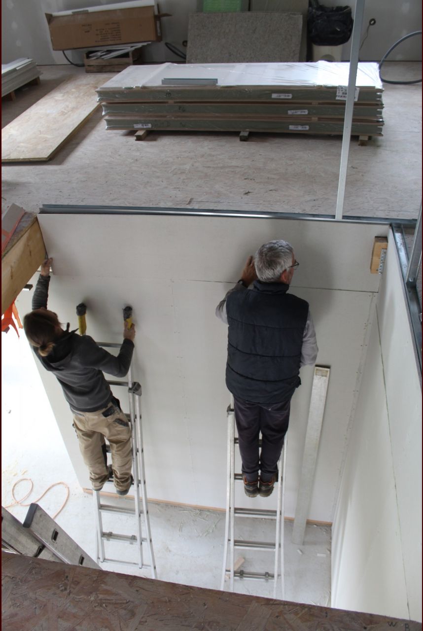 Cloison escalier