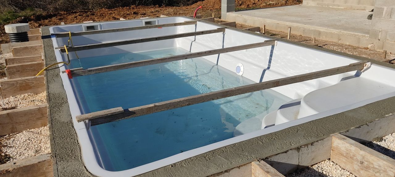 Installation de la piscine
