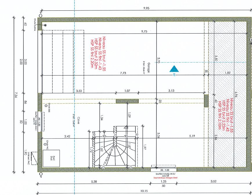 Notre sous-sol sera plus long de 2m que le reste de la maison pour pouvoir rentrer 2 voiture l'une derrire l'autre