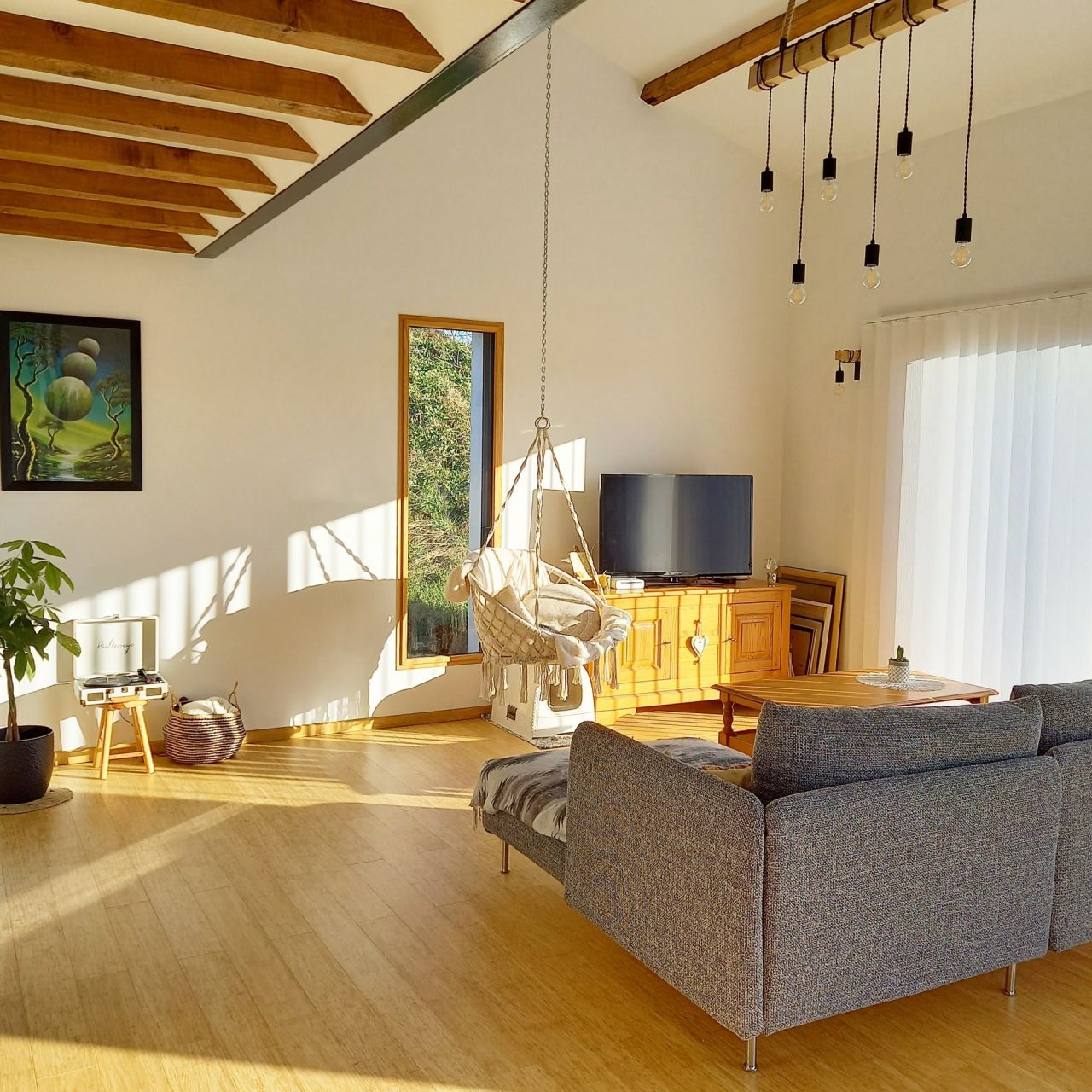 Le rendu de notre salon, manque l'escalier japonais hélicoïdal pour l'accès a la mezzanine