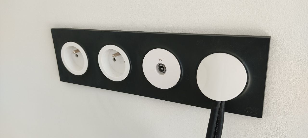 Bouton poussoir