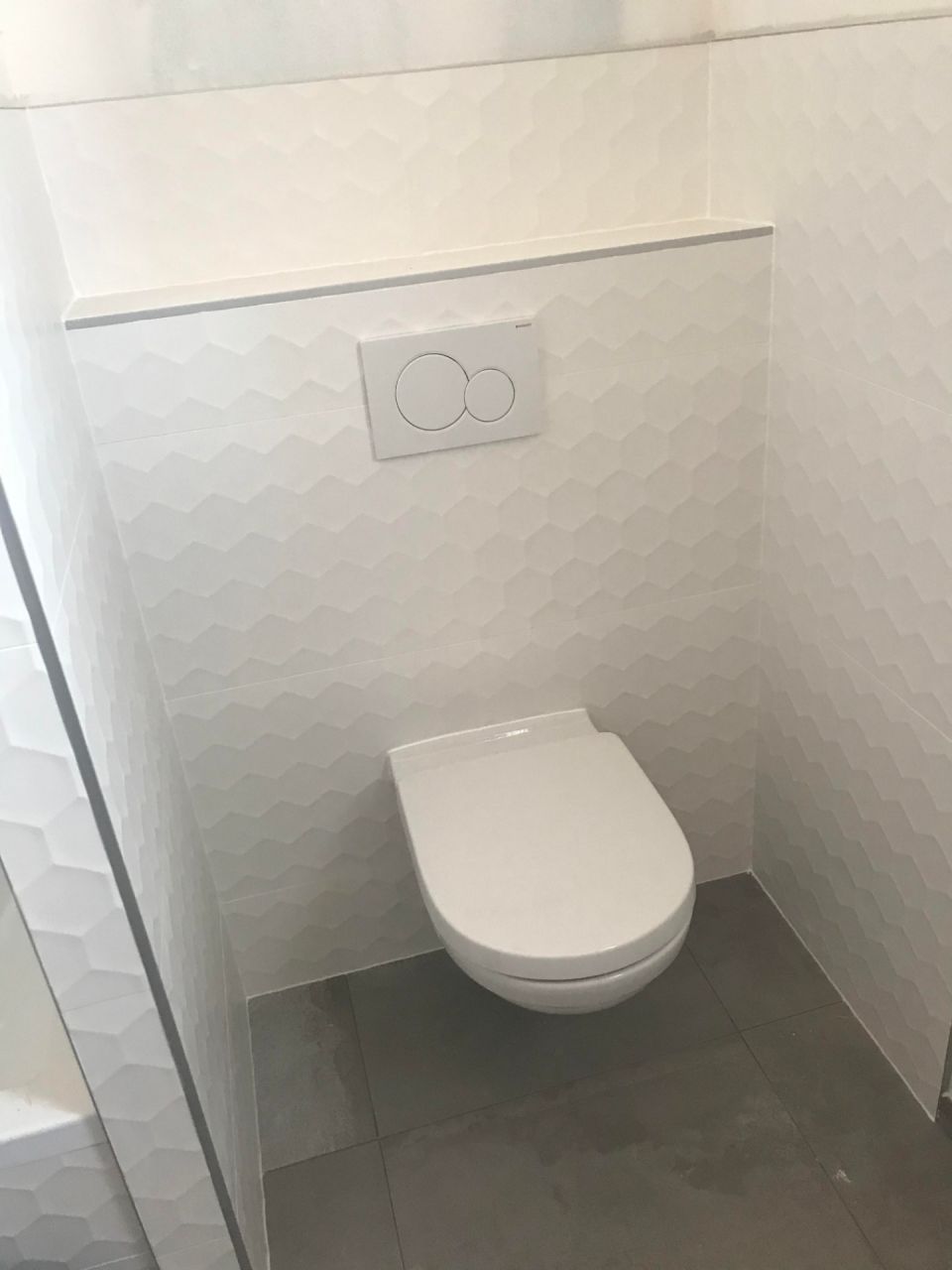 Les toilettes sont posés !
