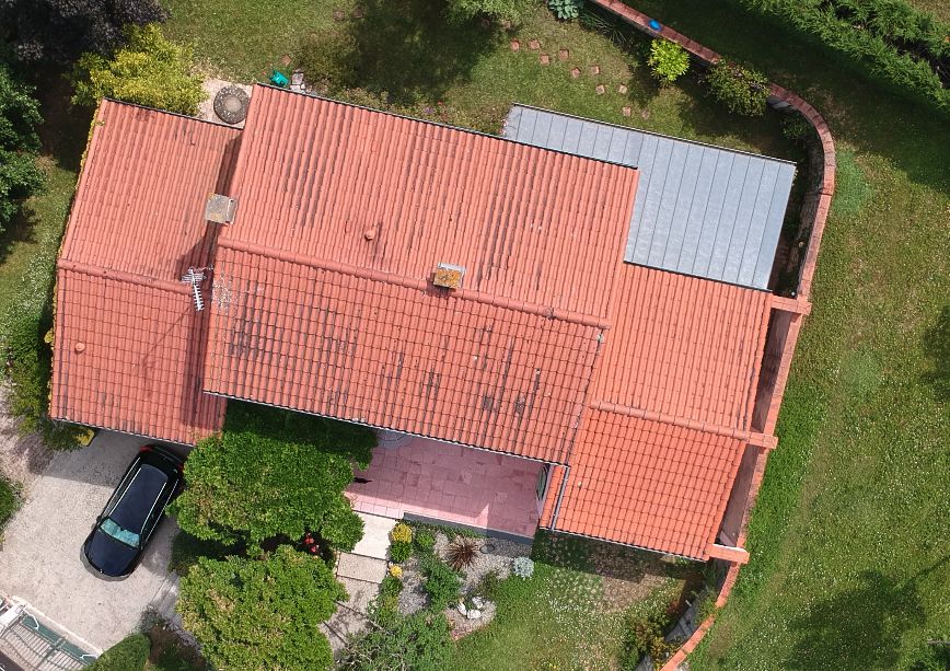 Image maison prise par drone