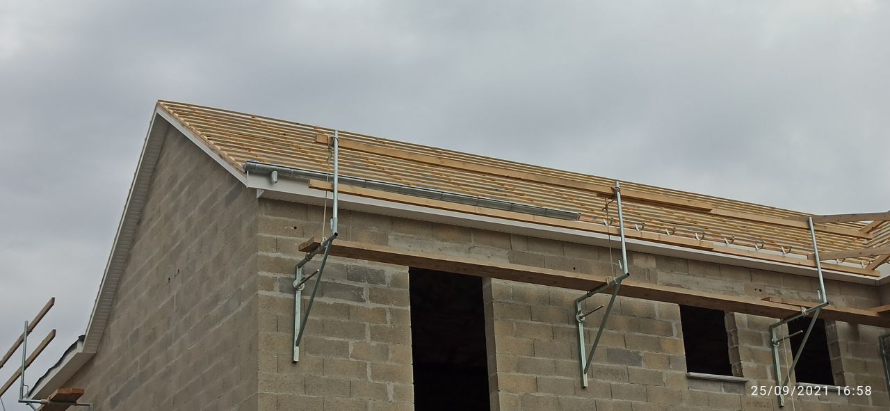 gouttière zinc en cours