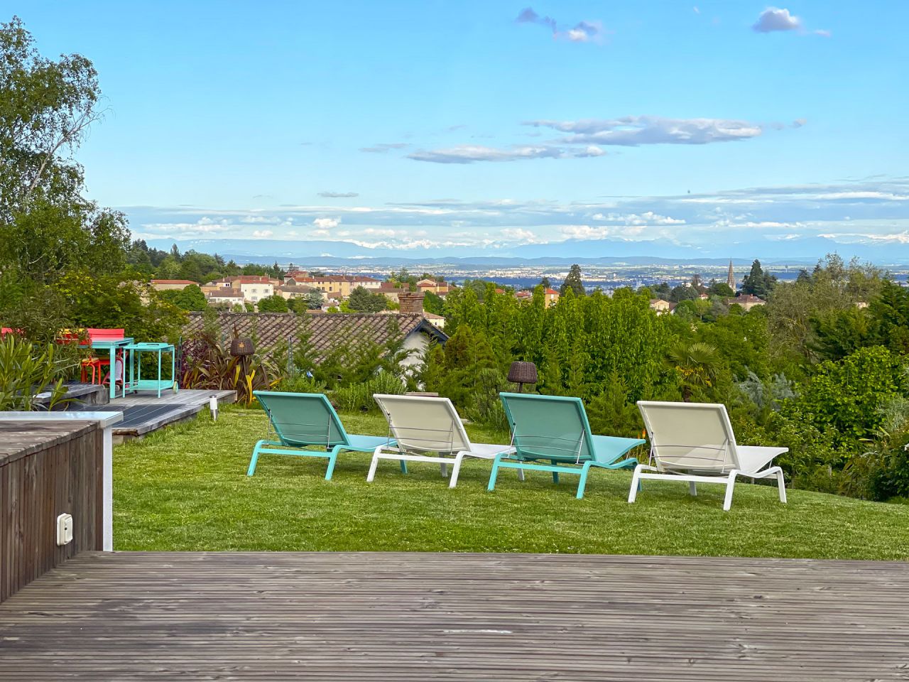 Le jardin depuis la terrasse