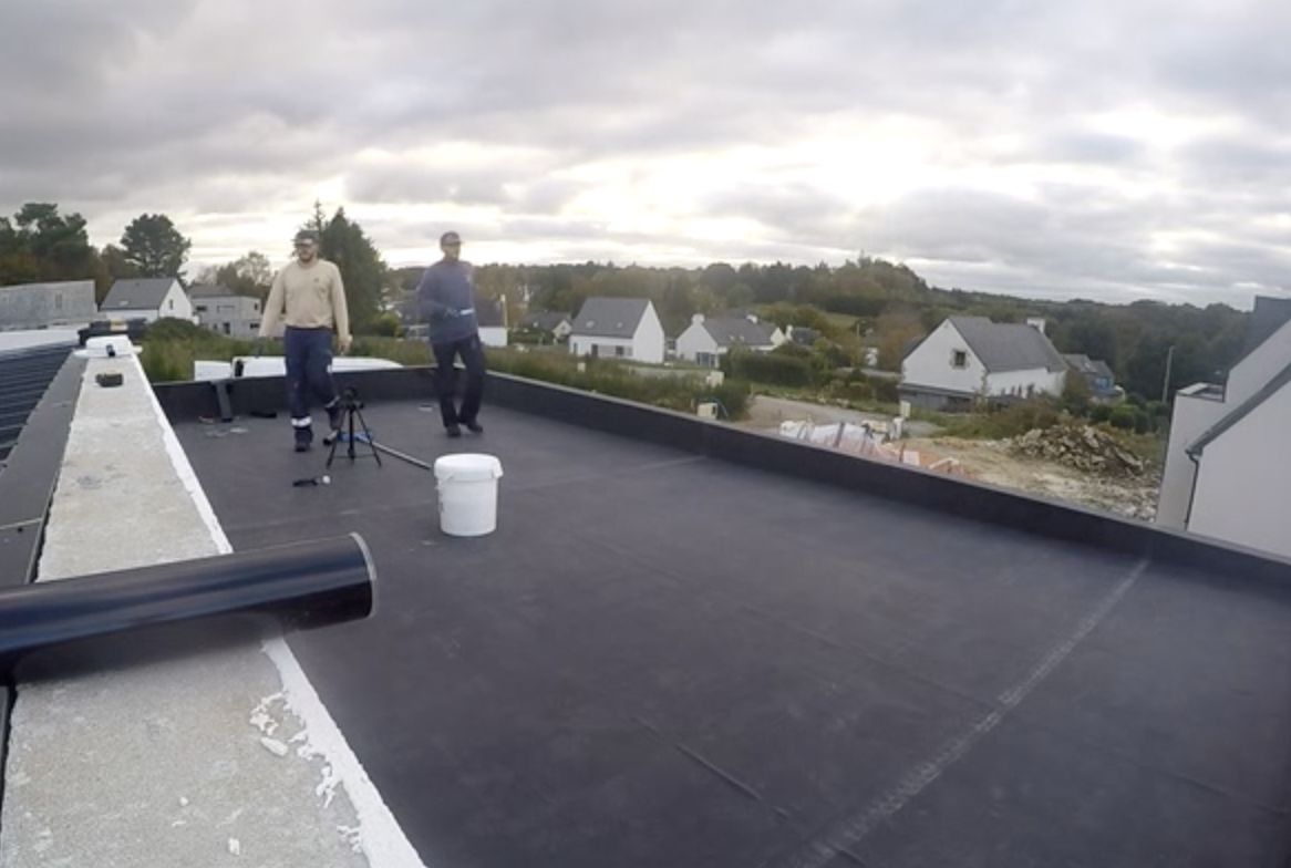Pose de l'EPDM terminée
