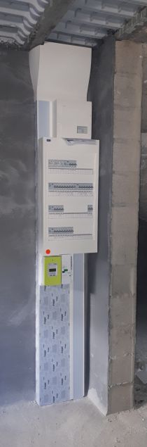 Pose du tableau électrique au sous sol